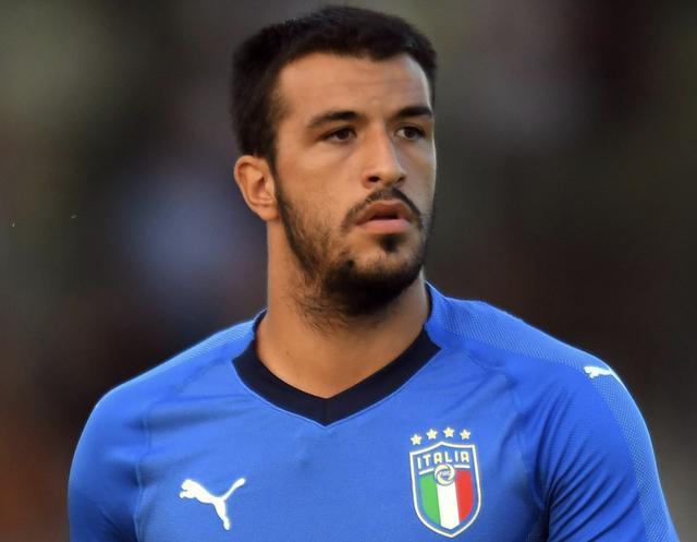 主教练对中 主教练对中