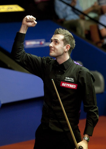 他不仅仅是 他不仅仅是