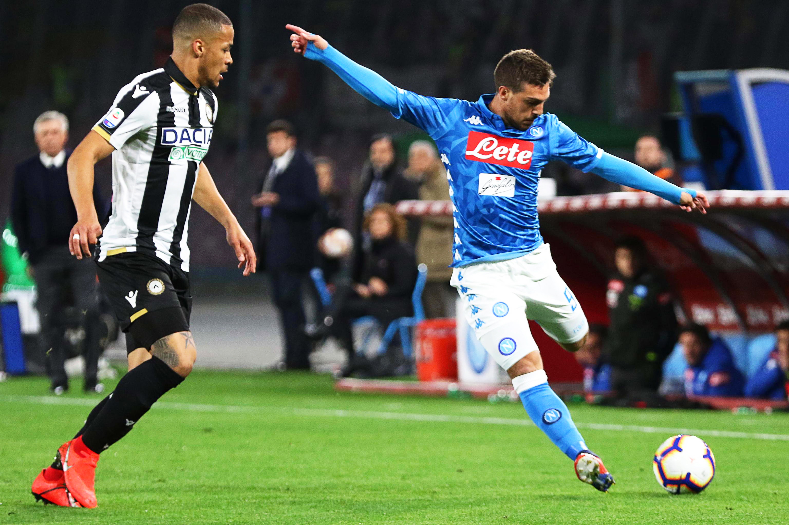 更像是一张 更像是一张